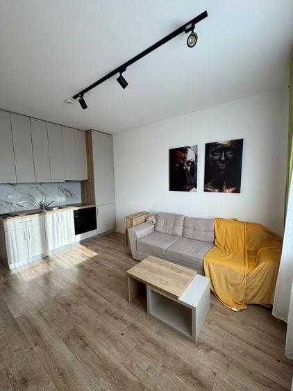 Apartament cu 2 camere decomandat în Regie