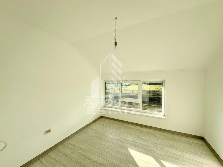 Duplex cu 4 camere cu Canalizare în Becicherecu Mic