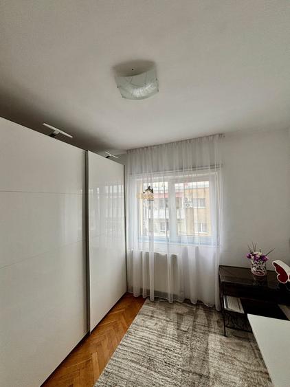 Apartament 3 camere | Renovat | Modern | 67 mpu | Piata Marasti - 12
