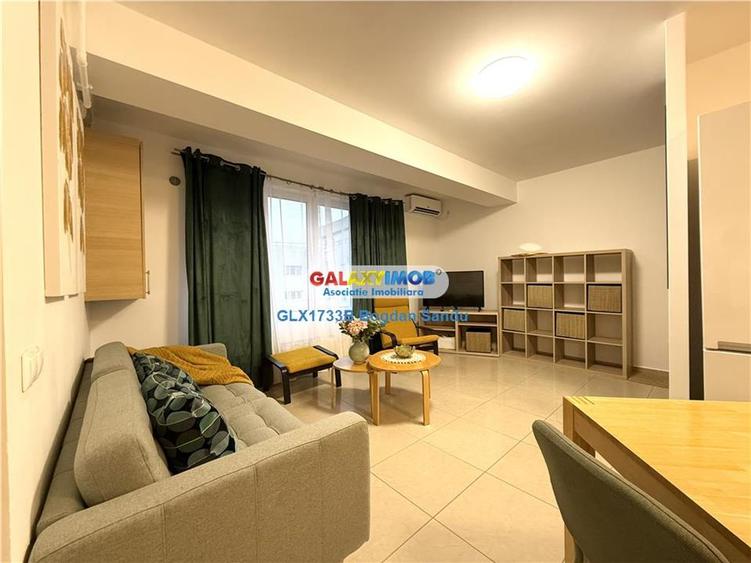 Apartament cu 3 camere semidecomandat, mobilat în Nerva Traian