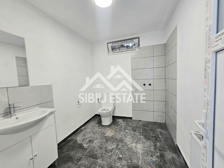 Spațiu comercial, de 140 mp, în Central