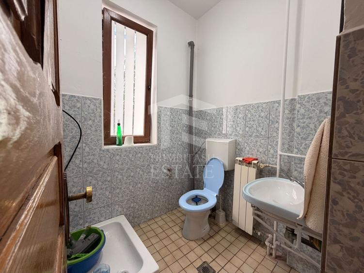 Spațiu comercial, de 51.139999389648 mp, în Militari
