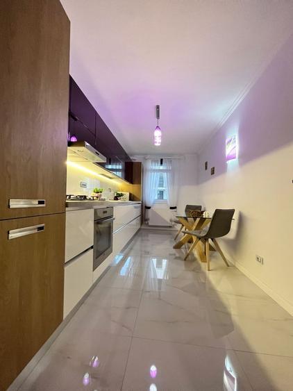 Apartament cu 2 camere decomandat, mobilat în Circumvalațiunii