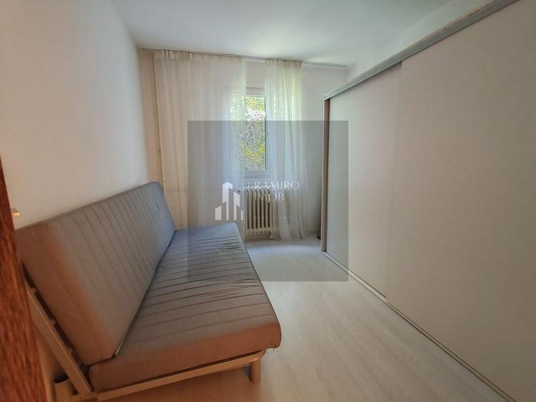 Apartament cu 3 camere semidecomandat, mobilat în Brâncoveanu