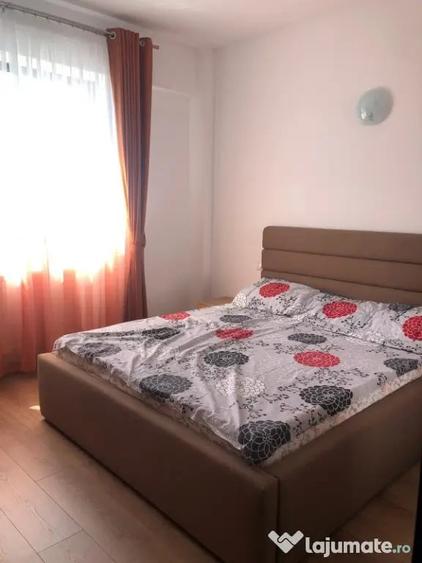 Apartament cu 2 camere decomandat în Prundu