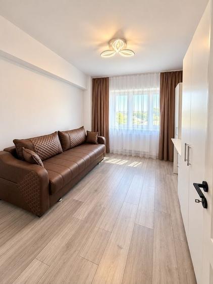 Apartament cu 3 camere semidecomandat, mobilat în Gorjului