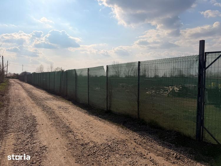 Teren de 2117 mp, în Clinceni