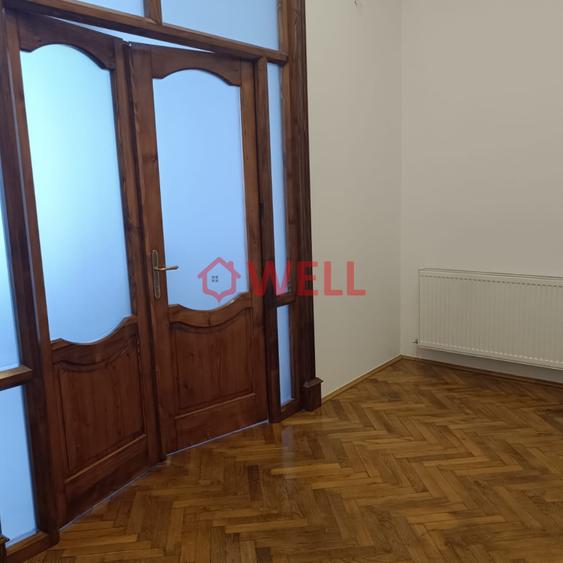 Apartament cu 2 camere decomandat în Ultracentral