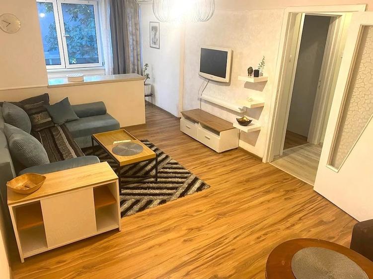 Apartament cu 2 camere semidecomandat în Domenii