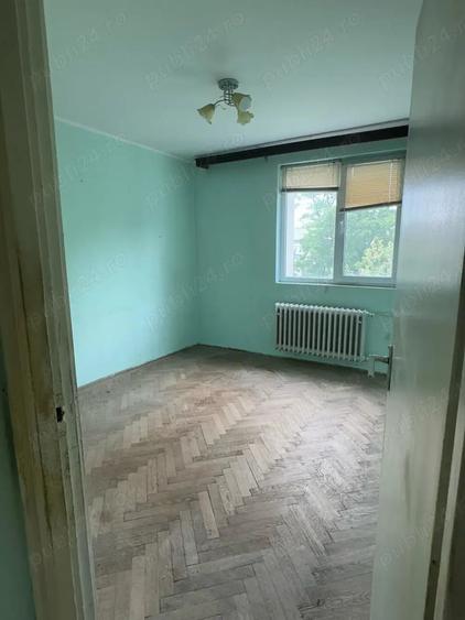 Apartament cu 2 camere semidecomandat în Titan