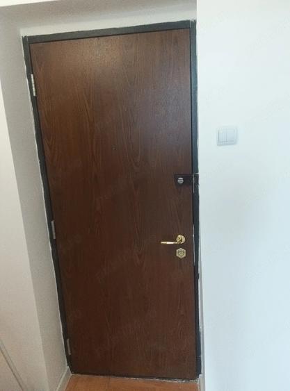 Apartament cu 3 camere decomandat în Pantelimon