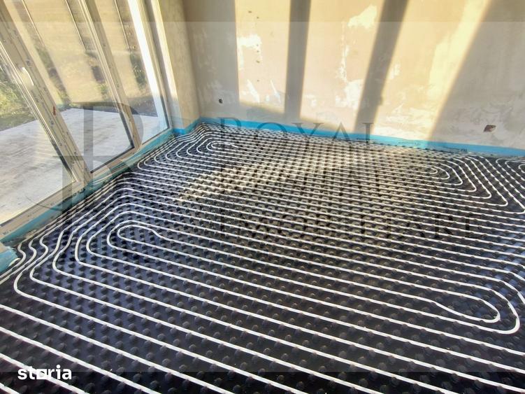 Casă cu 4 camere cu Teren 400 Mp în Chinteni