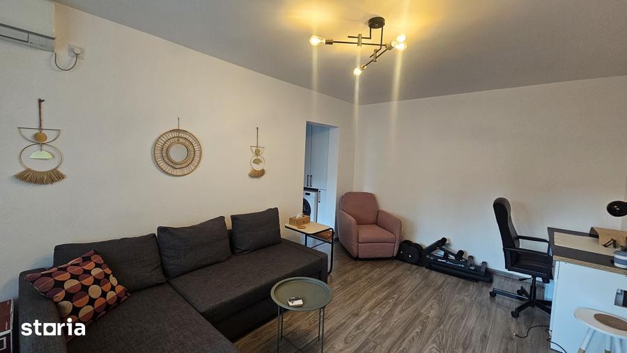Apartament cu 2 camere semidecomandat în Tineretului