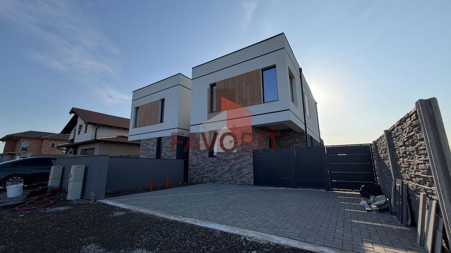 Duplex cu 3 camere cu Canalizare în Moșnița Nouă