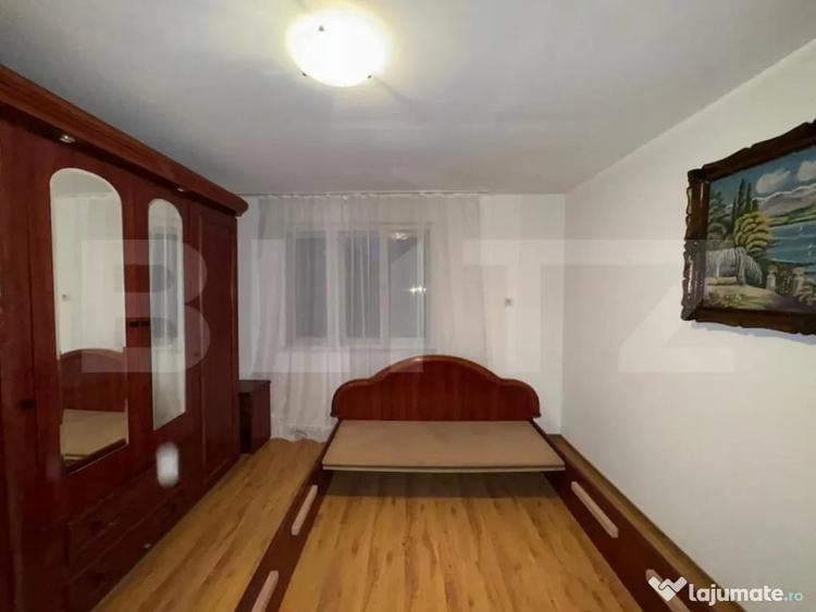 Casă cu 4 camere cu Teren 5594 Mp în Central