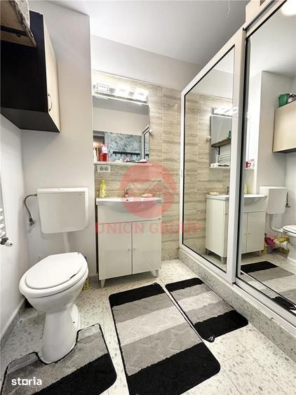 Casă cu 4 camere cu Teren 300 Mp în Central