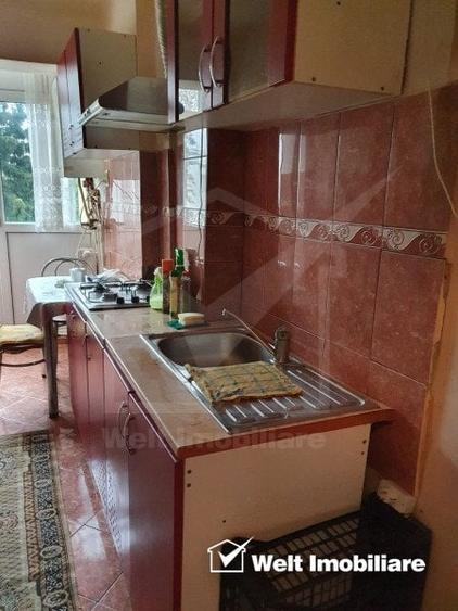 Apartament cu 4 camere semidecomandat, mobilat în Mănăștur