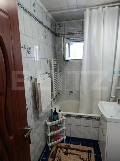 Apartament 3 camere, 67 mp, zona George Enescu - 10