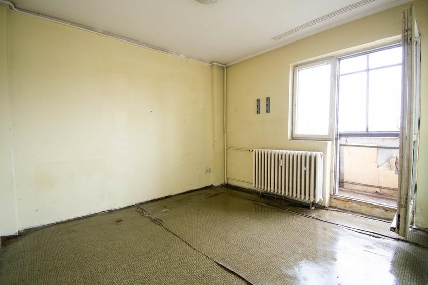 Apartament cu 2 camere decomandat în Crângași