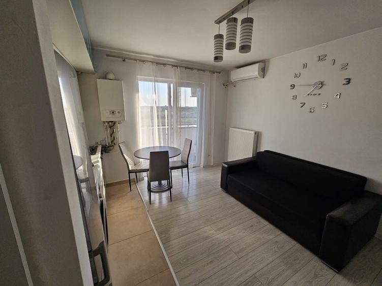 Apartament cu 2 camere decomandat în Central