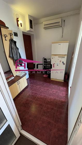 Apartament cu 2 camere semidecomandat în Central