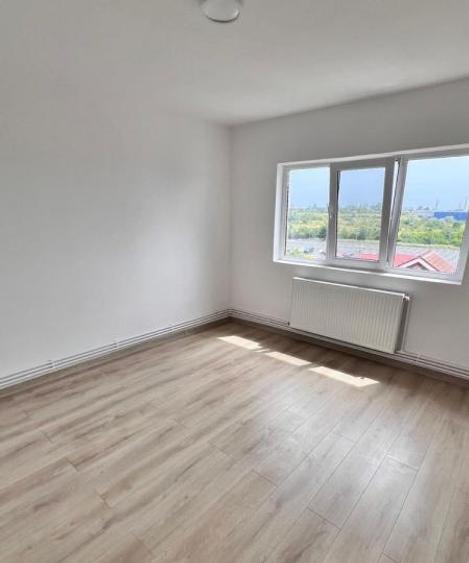 Apartament cu 2 camere decomandat în Km 5