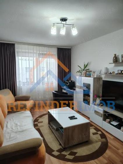 Apartament cu 2 camere decomandat, mobilat în Rahova
