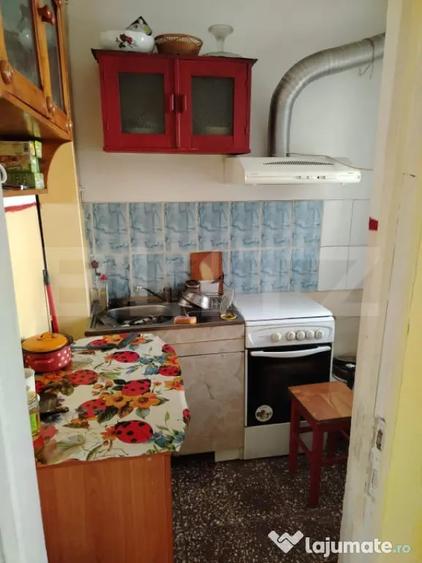 Garsoniera de vanzare, 27 mp, etaj 2, zona Burdujeni - 3