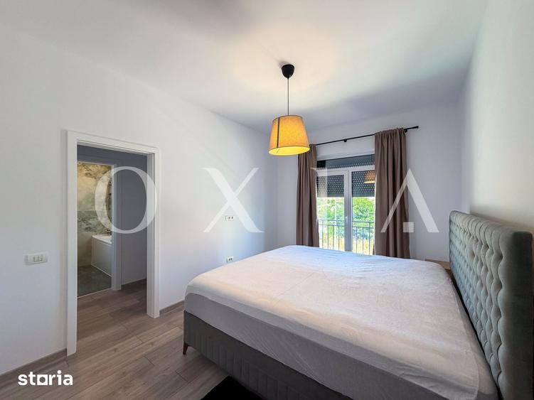 Casă cu 5 camere cu Teren 436 Mp în Ghiroda