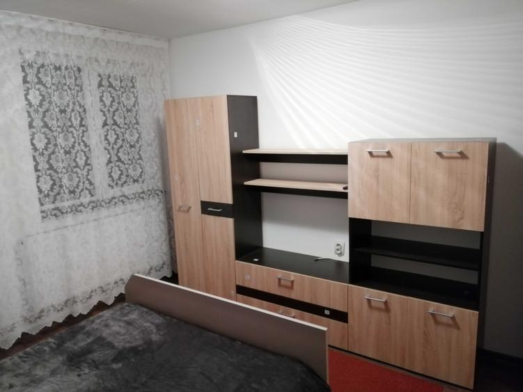 Apartament cu 2 camere decomandat în Popoveni