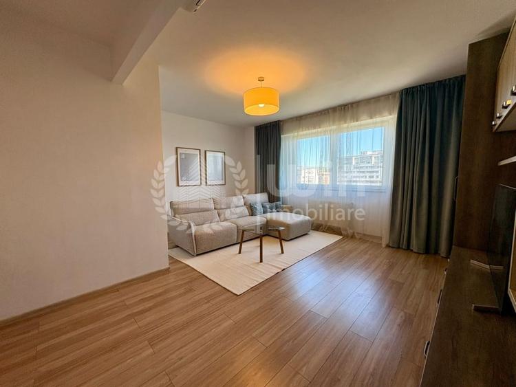 Apartament cu 2 camere semidecomandat, mobilat în Mărăști