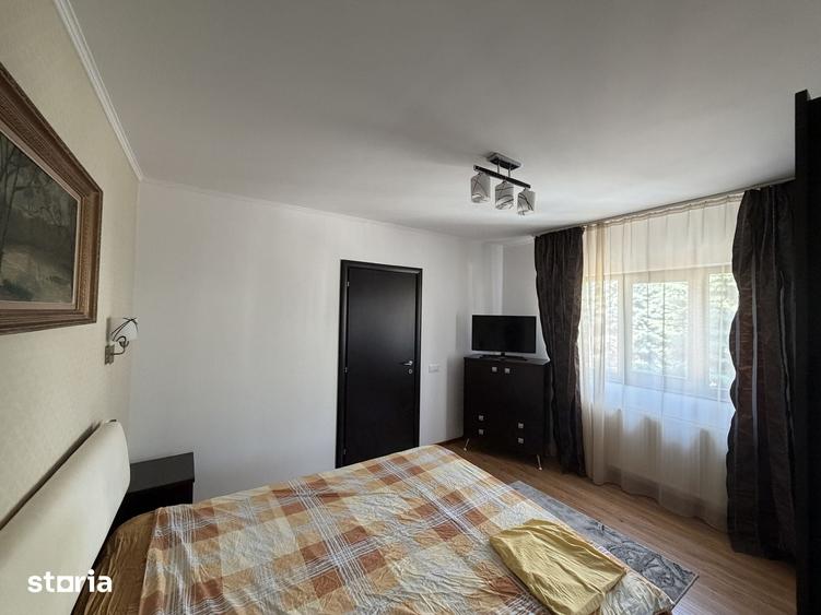Casă cu 5 camere cu Teren 355 Mp în Central