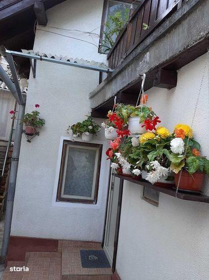 Casă cu 3 camere cu Teren 90 Mp în Schei