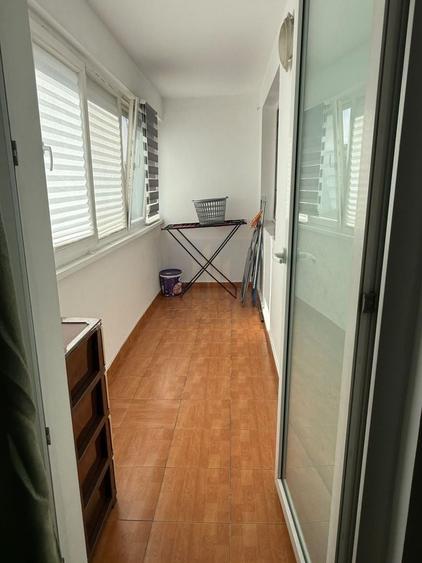 Apartament cu 2 camere semidecomandat, mobilat în Lujerului