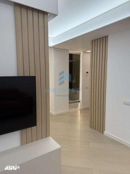 Apartament cu 3 camere în Central — fotografia 3