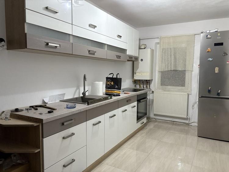 Apartament de vanzare 3 camere - 14