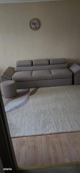 Apartament cu 2 camere decomandat în Titan