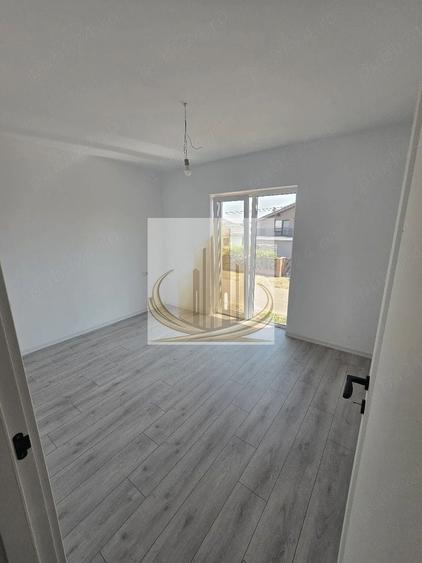 Casă individuală cu 4 camere cu Canalizare în Dudeștii Noi