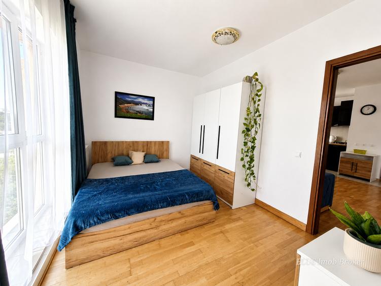 Apartament cu 3 camere, mobilat în Tătărași