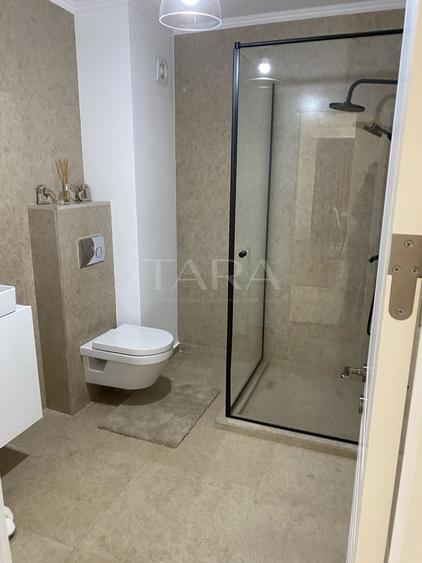 Apartament cu 3 camere decomandat, mobilat în Vest