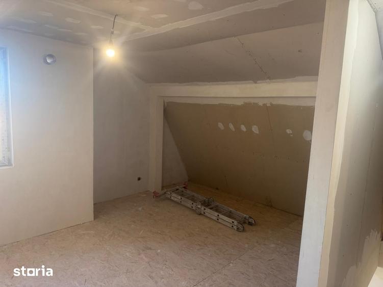 Apartament cu 3 camere decomandat în Sângeorgiu de Mureș