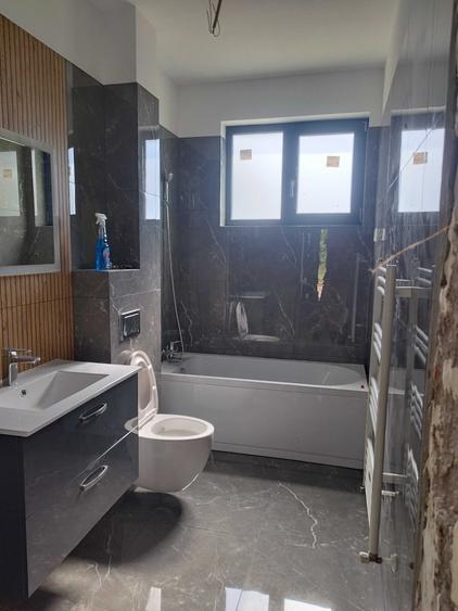 Casă cu 3 camere în Dancu