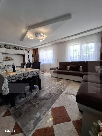 Casă cu 8 camere cu Teren 4600 Mp în Vlădeni