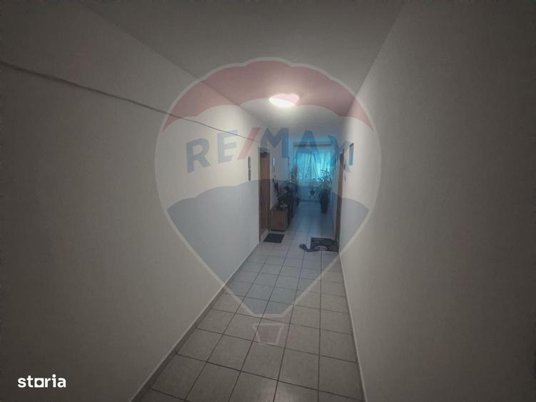 Apartament cu 2 camere, mobilat în Central