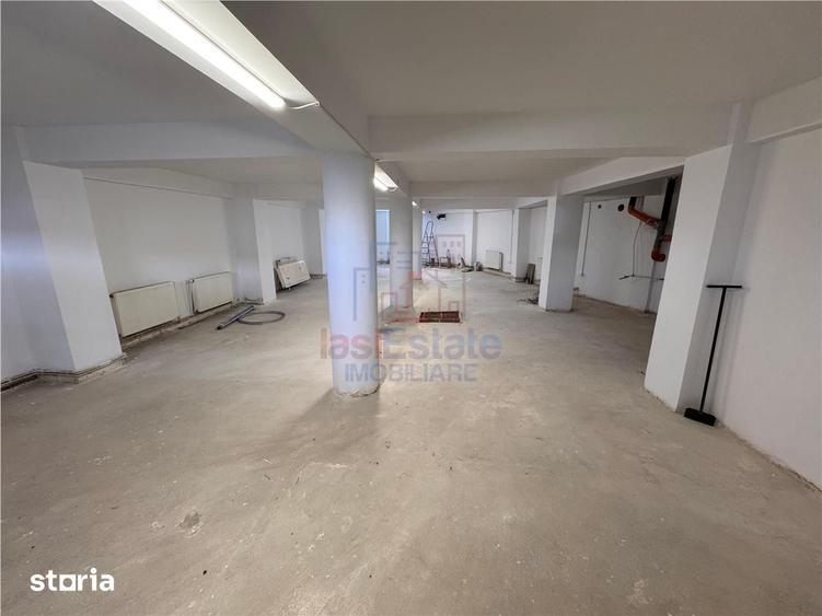 Spațiu comercial, de 140 mp, în Nicolina