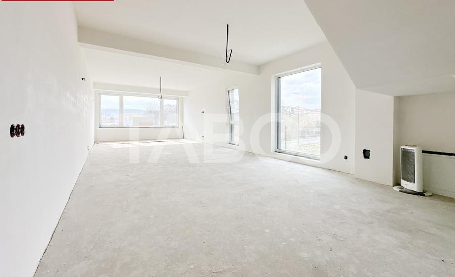 Duplex cu 4 camere cu Canalizare în Dâmbul Rotund