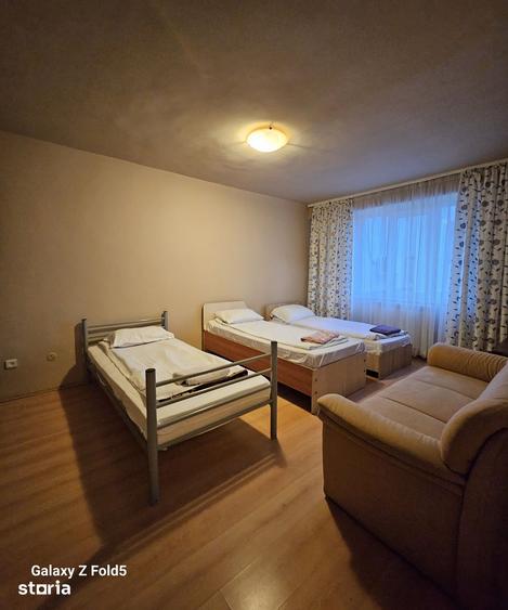 Apartament cu 3 camere decomandat în Nufărul