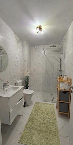 Apartament cu 2 camere semidecomandat în Unirii