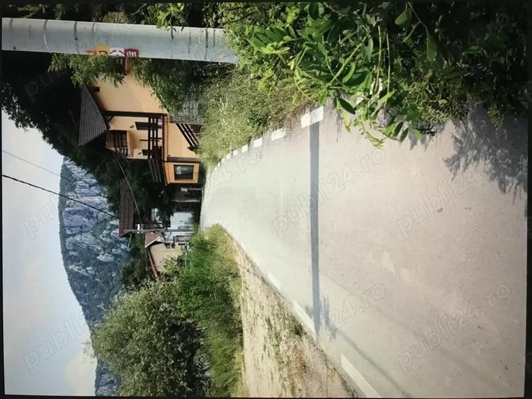 Teren de 3000 mp, în Dubova