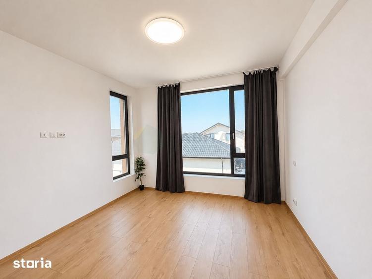 Casă cu 4 camere cu Teren 300 Mp în Vitan